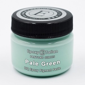 Pale Green(Pantone)